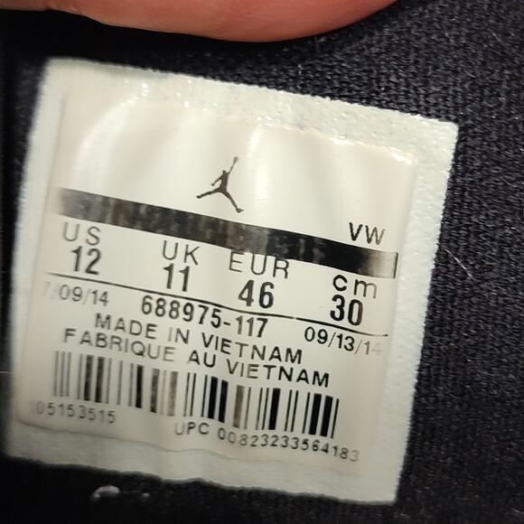 Air Jordan 11 Retro Sneakers Size 12 US Model 688975-117 - Picture 11 of 13